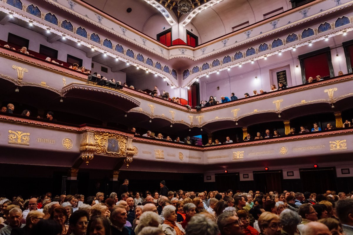 A vilag meg a vege Vasarhely 2025 2