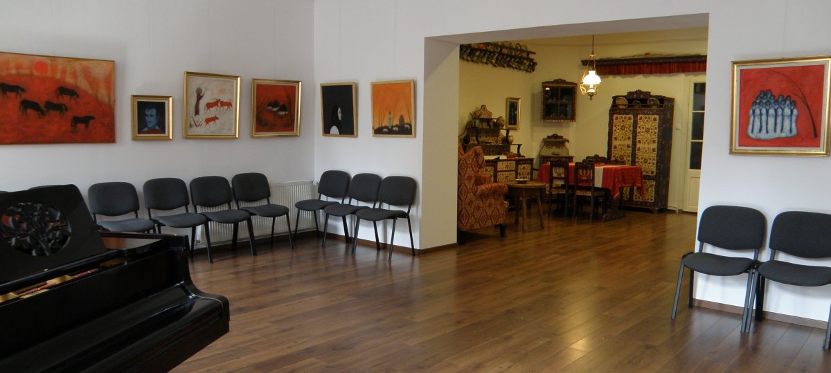 Györkös-ház terem